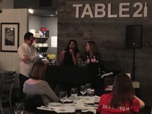 pub-night-discussion